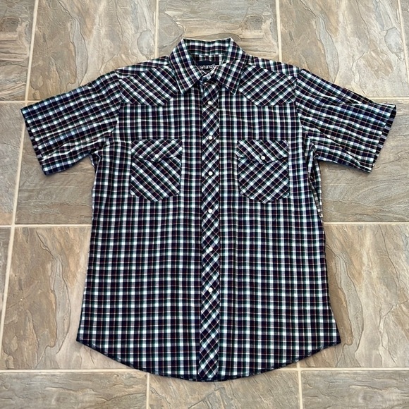 Wrangler Vintage Pearl Snap Short Sleeve Western Shirt Size M Plaid Mens - Picture 1 of 9